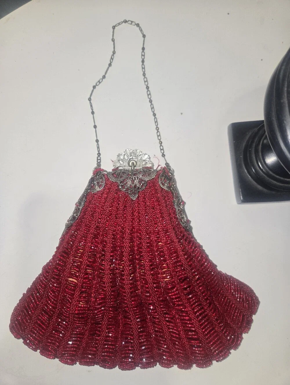 Vintage Red Beaded Purse. Excellent Condition. All Parts Work. No Rips Or Tears!